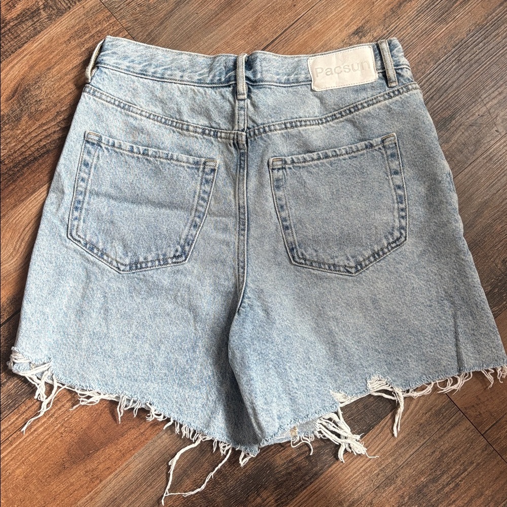 Pacsun High Rise Relaxed Short - Picture 2 of 3